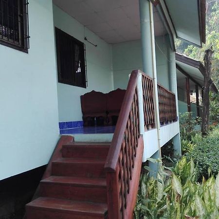 Mr Jan Guesthouse パーイ エクステリア 写真